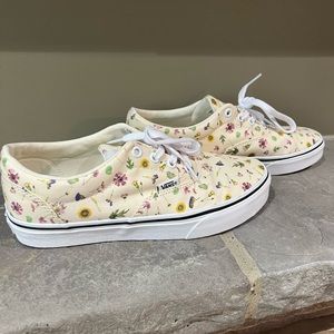 Vans Dohney Sneaker- Women's